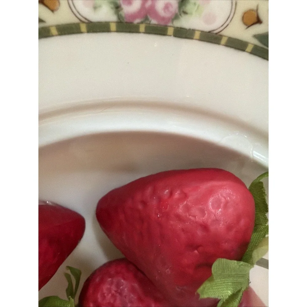 Artificial Fruit Strawberries Lifelike Fake Simulation Decor Movie Prop Vintage3
